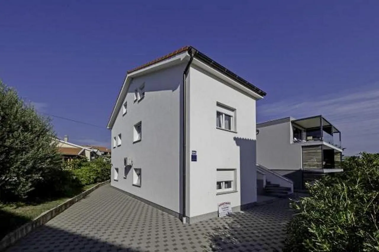 Apartments Stefica Lopar