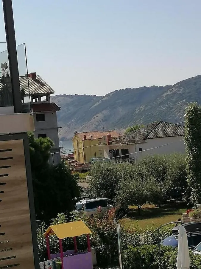 Apartments Stefica Lopar