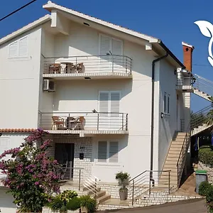  Apartman Lidija