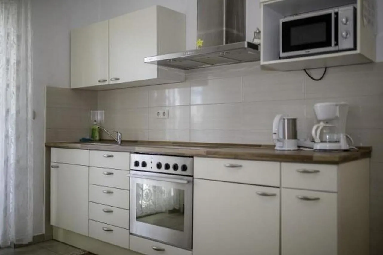 Apartments Stefica Lopar